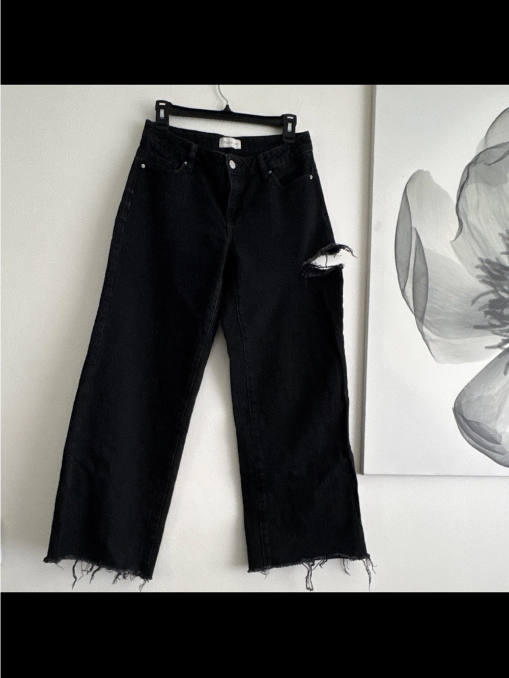 PacSun Black Wide-Leg Jeans with Distressed Knee and Frayed Hem